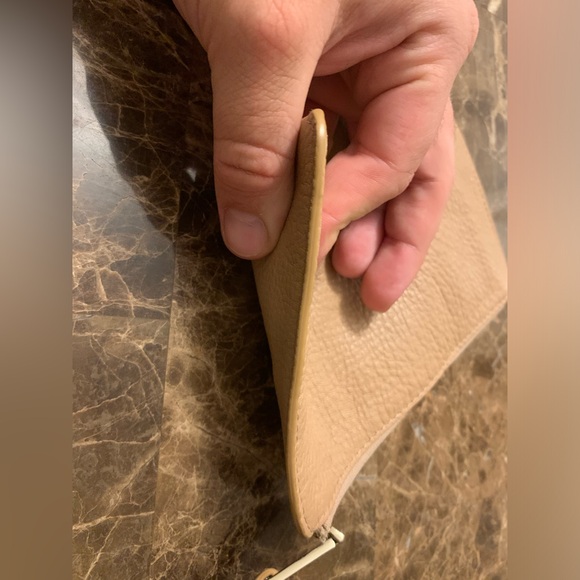 COLE HAAN Mens Medium Zip Pouch Jitney II Sandstone Tan Leather Wallet Wrist - Picture 3 of 10